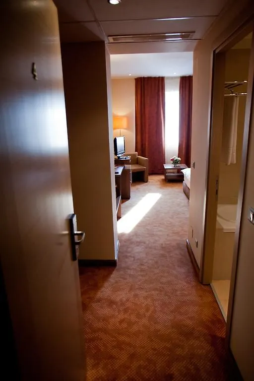 ****  Top Rooms Aparthotel Bucureşti România