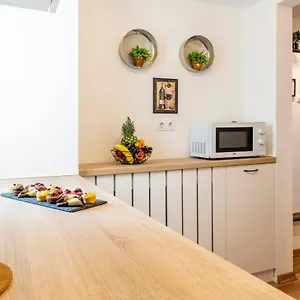Apartament Piata Victoriei By Mrg